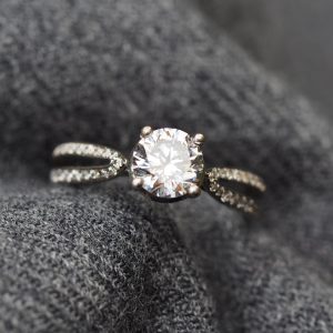 Jennifer Diamond Ring